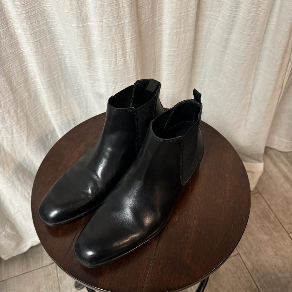 Zara Man: Chelsea Boot